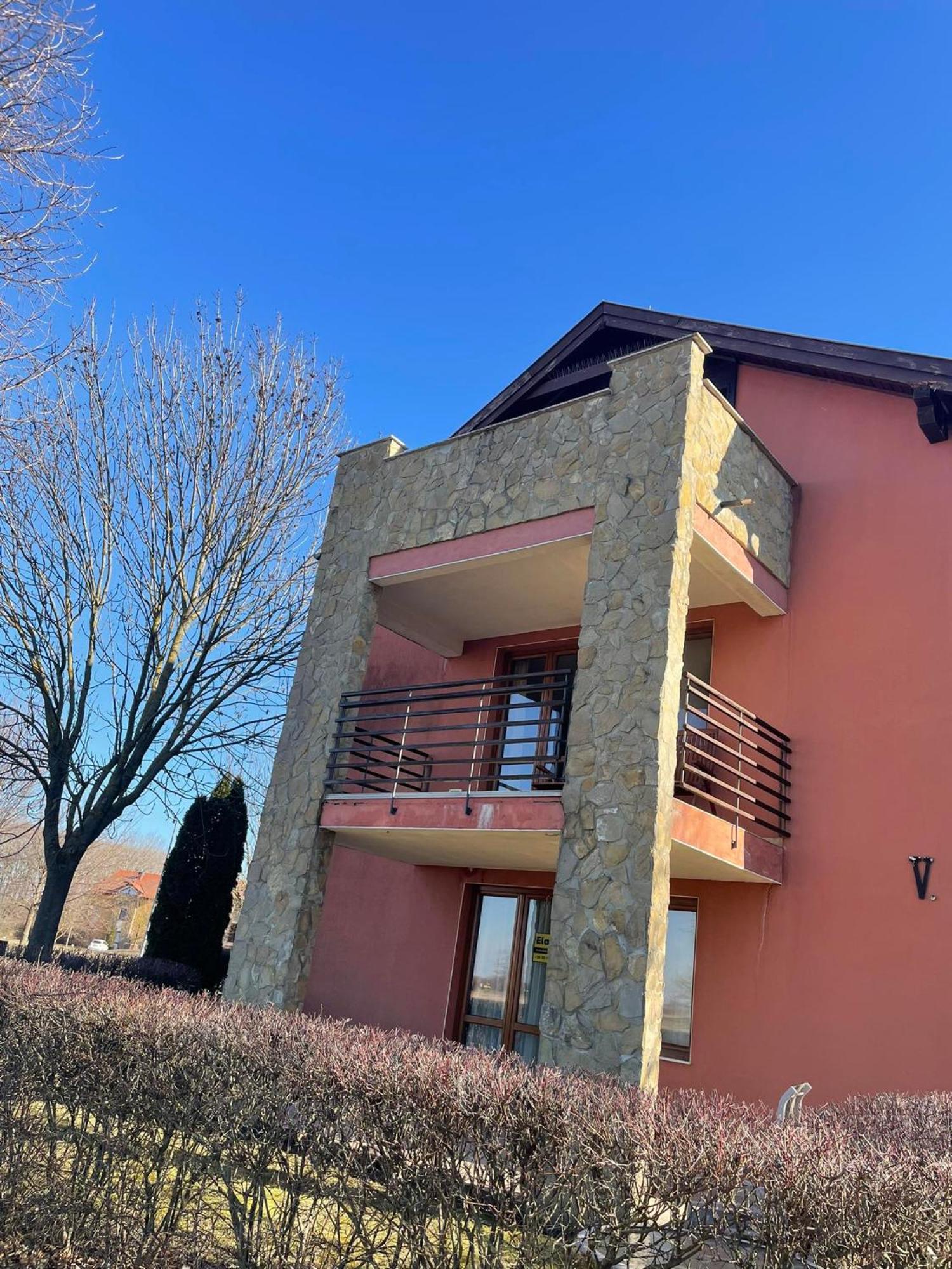 Europa Birdland Apartman Bük Exteriör bild