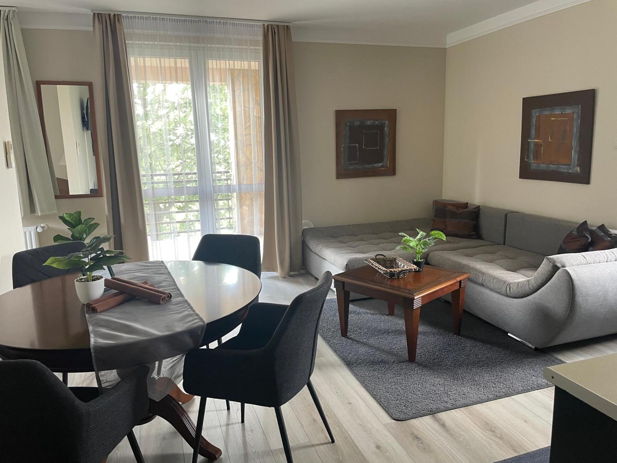 Europa Birdland Apartman Bük Exteriör bild